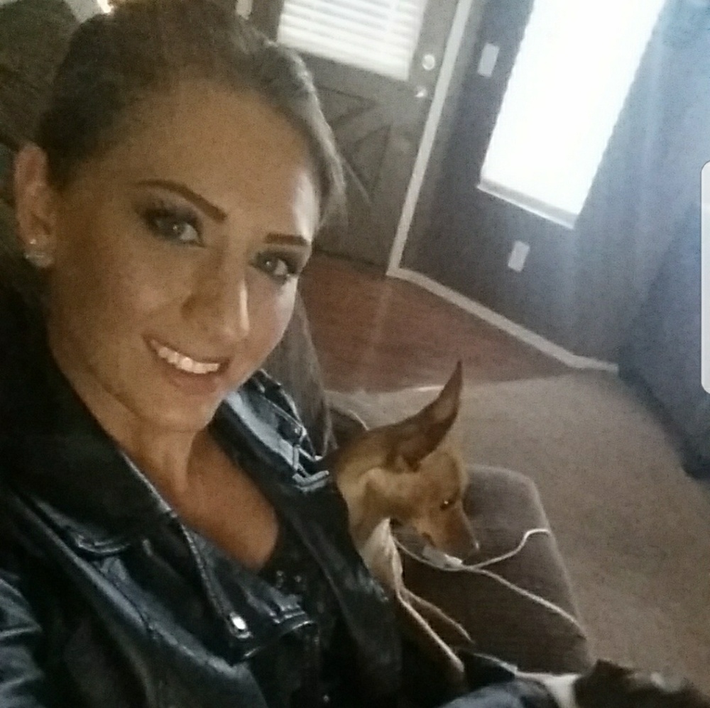 Meet your Posher, Case